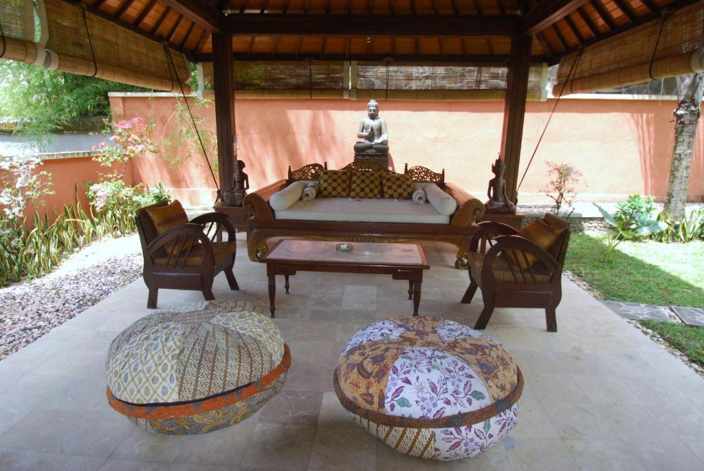 Puri Mas Spa Resort Mangsit Luaran gambar