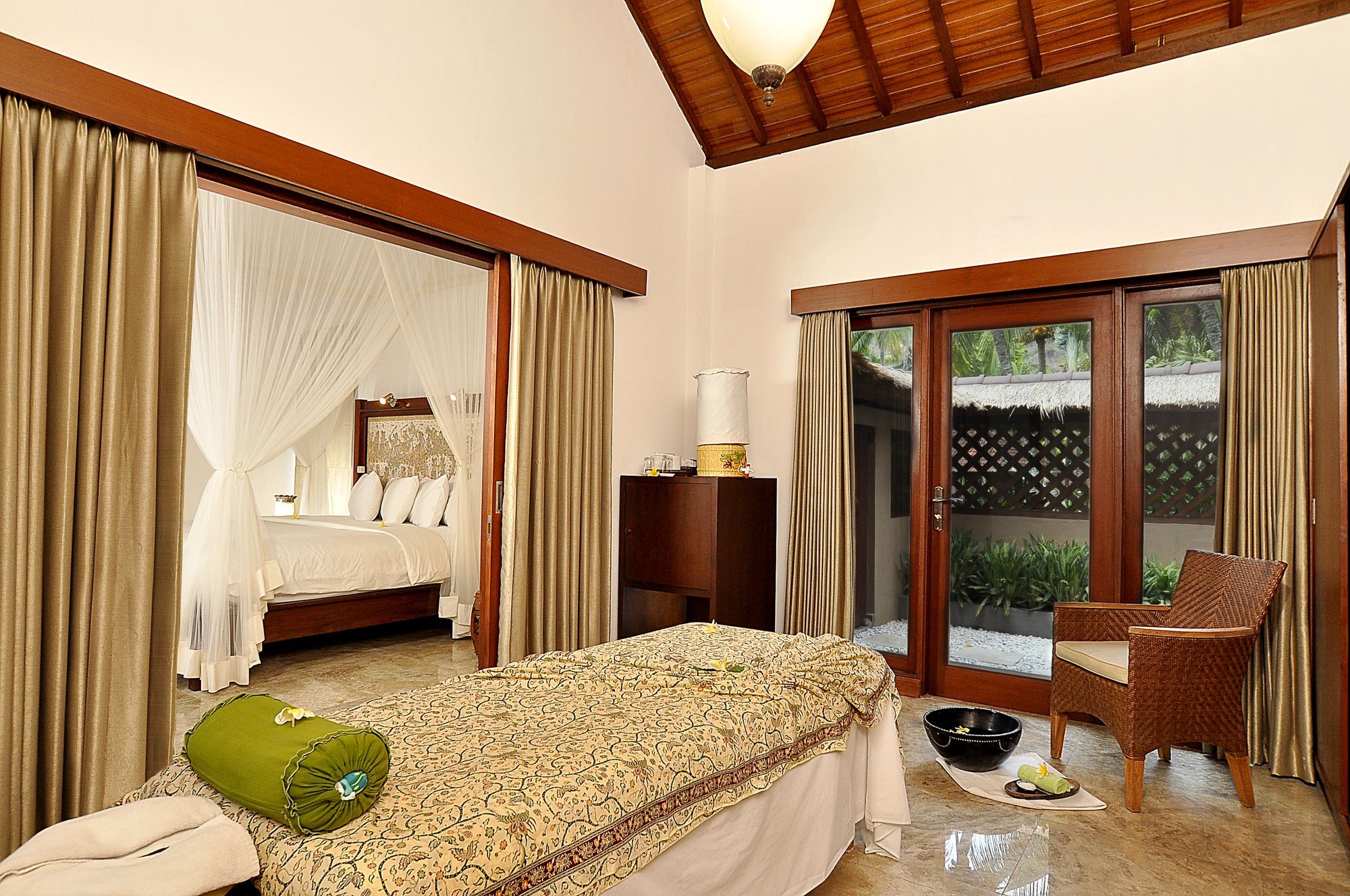 Puri Mas Spa Resort Mangsit Luaran gambar